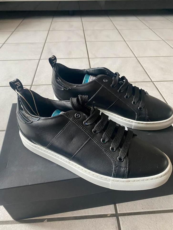 NIEUW John Richmond sneakers maat 38, Kleding | Dames, Schoenen, Nieuw, Sneakers of Gympen, Zwart, Ophalen of Verzenden