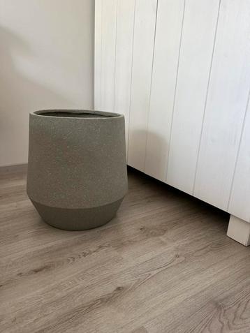 2 stuks bloempot Fione van Kwantum - taupe | nieuw beschikbaar voor biedingen