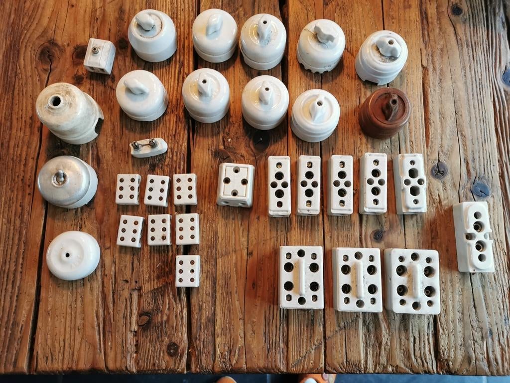 Porseleinen schakelaars en zekeringhouders, Ophalen of Verzenden