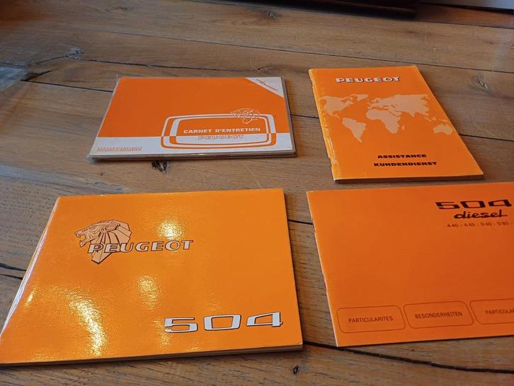 Peugeot 504 handleiding in nieuwstaat, Auto diversen, Handleidingen en Instructieboekjes, Ophalen of Verzenden