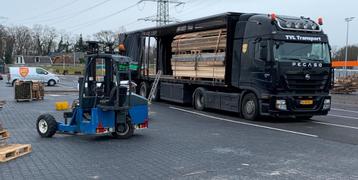 Zeil / Gesloten / Dieplader / Kooiaap transport 