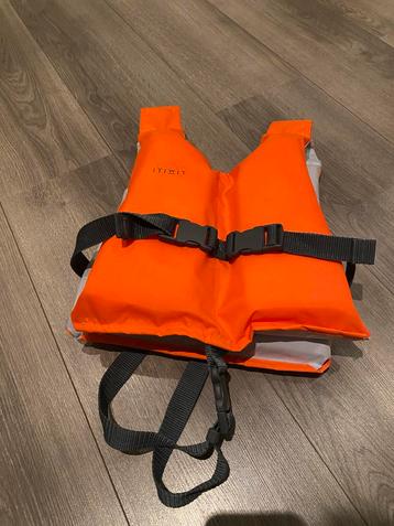 Reddingsvest voor kind beschikbaar voor biedingen