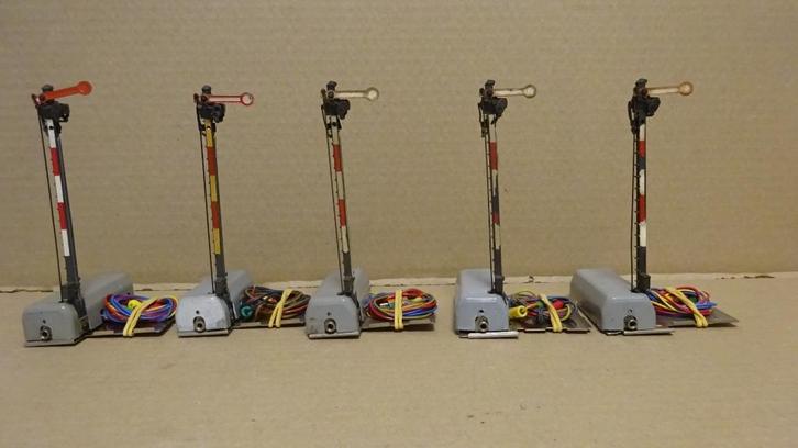 5 Marklin armseinen 7039, Hobby en Vrije tijd, Modeltreinen | H0, Gebruikt, Transformator of Voeding, Wisselstroom, Märklin, Analoog
