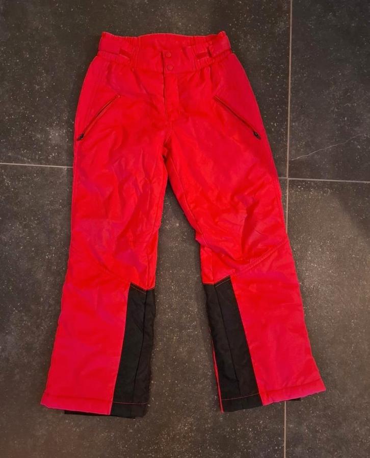 Skibroek van de Hema kleur roze maat 134/140, Kinderen en Baby's, Kinderkleding | Maat 134, Zo goed als nieuw, Meisje, Broek, Ophalen of Verzenden