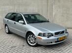 Grijze Volvo V40 1.8 Automaat 122PK/NieuweAPK/Airco/Leer!, Auto's, Volvo, 65 €/maand, 1295 kg, 4 cilinders, 122 pk