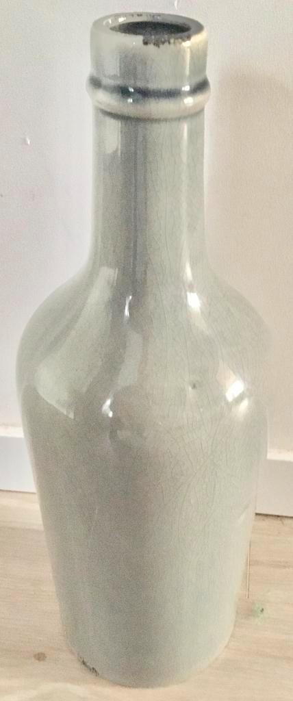 GROTE GRIJZE KERAMISCHE DESIGN FLES / VAAS, Huis en Inrichting, Woonaccessoires | Vazen, Zo goed als nieuw, Overige kleuren, Minder dan 50 cm