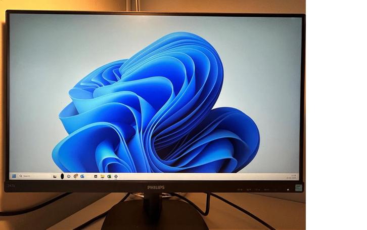 Philips Beeldscherm 243V, Computers en Software, Monitoren, Zo goed als nieuw, 60 Hz of minder, DVI, HDMI, Ingebouwde speakers