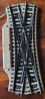 Marklin 5207 kruiswissels 2 stuks, Hobby en Vrije tijd, Wisselstroom, Natuur, Ophalen of Verzenden, Zo goed als nieuw