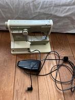 Solide Husqvarna naaimachine, Ophalen of Verzenden