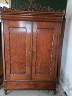Prachtige antieke houten kast, Antiek en Kunst, Antiek | Meubels | Kasten, Ophalen