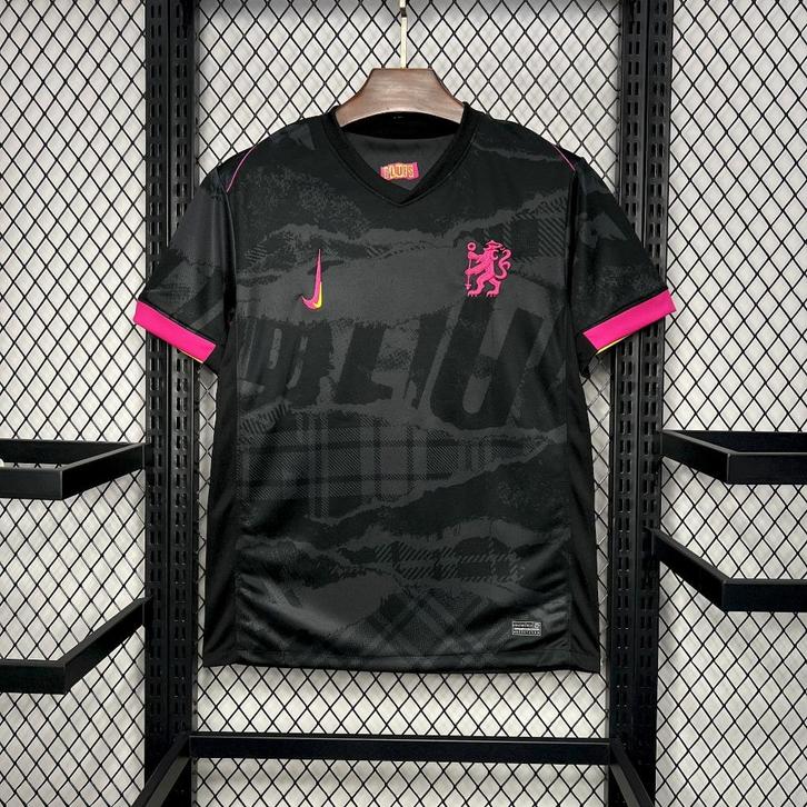 Chelsea 25/26 uit tenue Nike Roos/Zwart, Sport en Fitness, Voetbal, Nieuw, Shirt, Verzenden