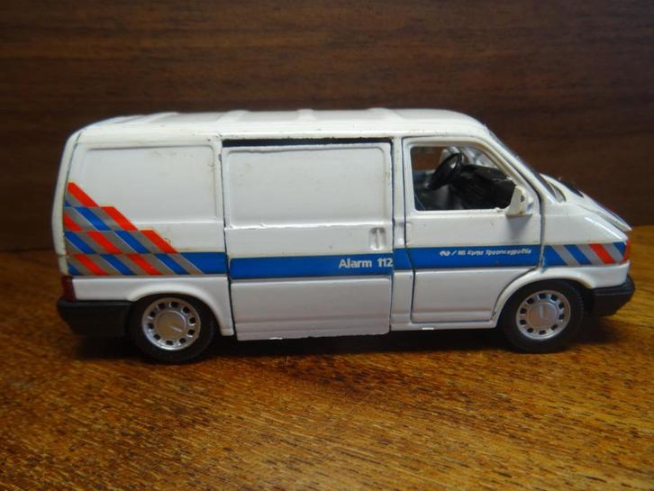 1:43 SCHABAK, VW TRANSPORTER NS Spoorweg Politie, Zie Foto`s, Hobby en Vrije tijd, Modelauto's | Overige schalen, Gebruikt, Bus of Vrachtwagen