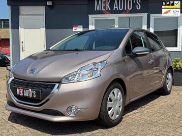 Peugeot 208 1.2 PureTech Style|Airco|Cruise|Navi|Dealer Onde beschikbaar voor biedingen