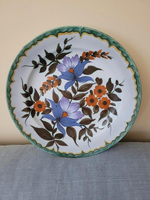 Gouds plateel wandbord/Flora keramiek, Antiek en Kunst, Antiek | Keramiek en Aardewerk, Ophalen of Verzenden