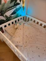 Peuterbeddengoed Petit Amelie (dekbed + 2 overtrekken), Kinderen en Baby's, Kinderkamer | Beddengoed, Ophalen, Gebruikt, Meisje