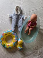 Corolle badpop met bad, zwemband en pakje, Kinderen en Baby's, Speelgoed | Poppen, Ophalen of Verzenden, Gebruikt, Babypop