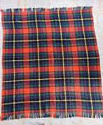 Prachtige geruite wollen plaid met franje, 160-x140 cm, Huis en Inrichting, Woonaccessoires | Plaids en Woondekens, Ophalen of Verzenden