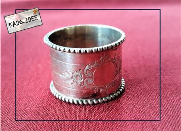 Vingerdoekjesring, met zwaardje en meesterteken –  26 mm beschikbaar voor biedingen