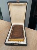 Mooi Frans boek in orginele doos, Antiek en Kunst, Ophalen of Verzenden