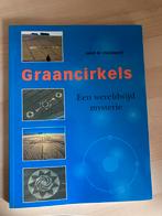 Graancirkels: Een Wereldwijd Mysterie - Janet M. Ossebaard, Ophalen of Verzenden, Zo goed als nieuw, Spiritualiteit algemeen, Achtergrond en Informatie