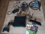 Xbox 360 compleet met alle toebehoren, Spelcomputers en Games, Spelcomputers | Xbox 360, 360 S, Met 2 controllers, Met games, Ophalen of Verzenden