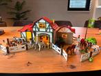 Playmobil country manege douche en bus, Kinderen en Baby's, Speelgoed | Playmobil, Ophalen of Verzenden, Zo goed als nieuw