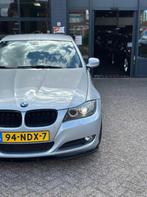 BMW 3-serie 318i Mpakket|Xenon|Mstuur|Carplay|Nap|, Achterwielaandrijving, Origineel Nederlands, Bedrijf, Handgeschakeld