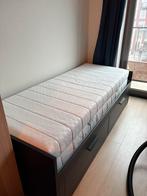 Logeerbed Ikea — 1-persoons / uittrekbaar tot 2-persoons, Ophalen, Verstelbaar, Zwart, Tweepersoons