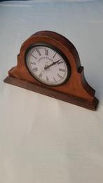 Vintage Colonial clock 1870, Huis en Inrichting, Woonaccessoires | Klokken, Analoog, Gebruikt, Ophalen of Verzenden, Wekker of Tafelklok