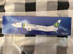 Transavia Boeing 737-800 1/100, Verzamelen, Ophalen of Verzenden, Zo goed als nieuw, Schaalmodel