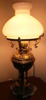 Koperen lamp met melkwit glazen kap, Antiek en Kunst, Ophalen