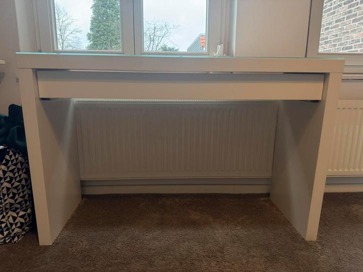 IKEA Malm male-up tafel, Huis en Inrichting, Bureaus, Gebruikt, Bureau, Ophalen