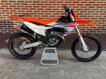 KTM SXF 350 (BOUWJAAR 2024) beschikbaar voor biedingen