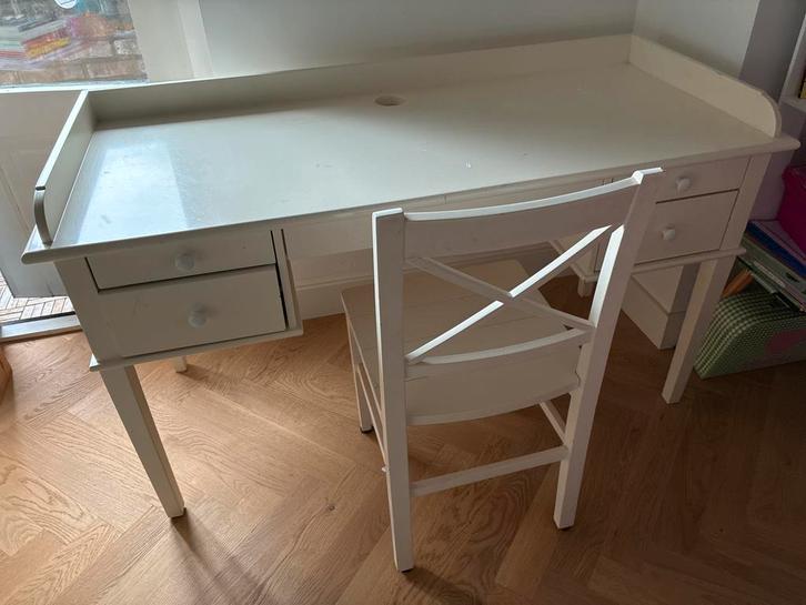 Wit Kinder Bureau met Lades en Stoel, Huis en Inrichting, Bureaus, Gebruikt, Bureau, Ophalen