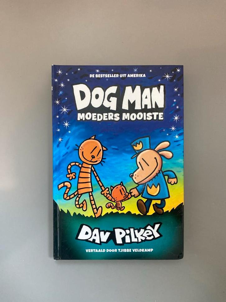 Dog Man - moeders mooiste, Boeken, Stripboeken, Zo goed als nieuw, Eén stripboek, Ophalen of Verzenden