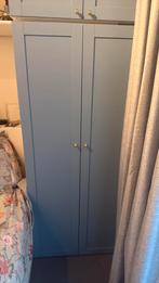 IKEA PLATSA kast 80x55x240 blauw met draadmanden, Met deur(en), 200 cm of meer, Zo goed als nieuw, Ikea