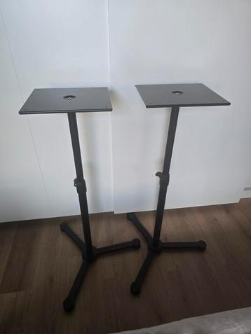 König & Meyer Monitor Stands - geschikt voor zware units beschikbaar voor biedingen