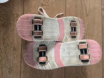 Rolschaatsschoenen Schoenen met rolschaatsen beschikbaar voor biedingen