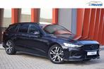 Volvo V60 T6 Recharge AWD R-Design | Panoramadak | Trekhaak, Auto's, Volvo, Automaat, 12 maanden, Gebruikt, Zwart