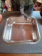 Wastafel met kraan en aanrechtblad, Doe-het-zelf en Verbouw, Sanitair, Ophalen, Zo goed als nieuw, Rvs, Wastafel