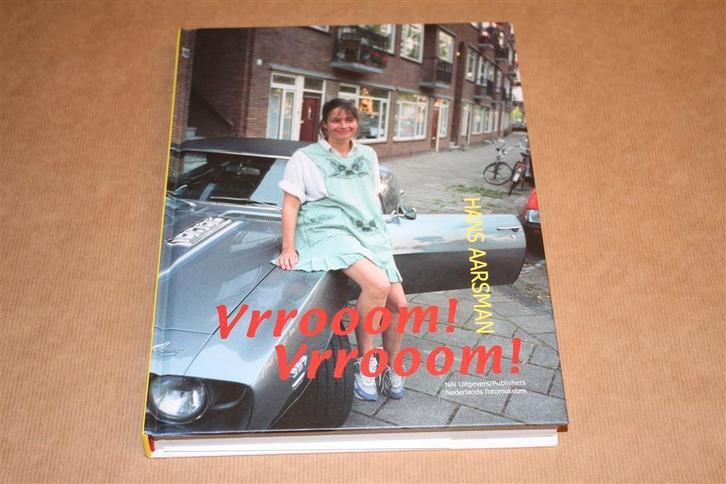 Hans Aarsman: Vroomm! Vroomm!, Boeken, Kunst en Cultuur | Fotografie en Design, Zo goed als nieuw, Fotografen, Ophalen of Verzenden
