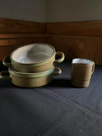 Lucie Q Bakker 6 delig schorsgroen servies Quirina beschikbaar voor biedingen