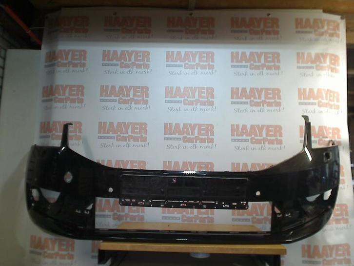 Bumper Voor Skoda Octavia Combi (5EAC) (2016-05/2020-07), Auto-onderdelen, Carrosserie en Plaatwerk, Bumper, Skoda, Gebruikt