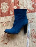 Laarsjes suede blauw maat 39 gevoerd., Blauw, Lage of Enkellaarzen, Ophalen of Verzenden, Zo goed als nieuw