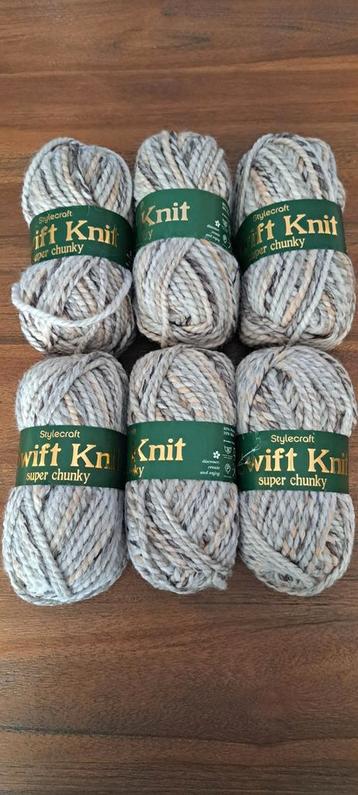 Stylecraft Swift Knit Super Chunky   6 bollen beschikbaar voor biedingen