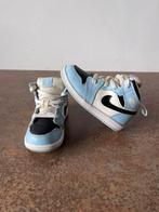 Nike jordans “blauw”, Ophalen of Verzenden, Gebruikt, Schoentjes