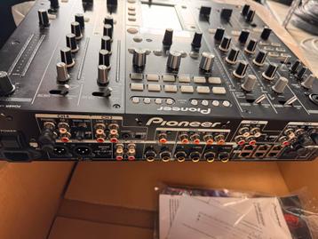 Pioneer DJM-2000NXS DJ Mixer beschikbaar voor biedingen