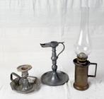 set antieke tinnen Kandelaars + koperen olielampje, Ophalen, Overige materialen, Gebruikt, 25 tot 50 cm