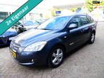 Kia Cee'd Sporty Wagon 1.6i 122pk Clima Trekhaak 1200kg. 2e, Auto's, Kia, Voorwielaandrijving, Gebruikt, 1591 cc, 4 cilinders