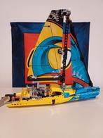 Lego technic 42074 racejacht, Complete set, Ophalen of Verzenden, Lego, Zo goed als nieuw